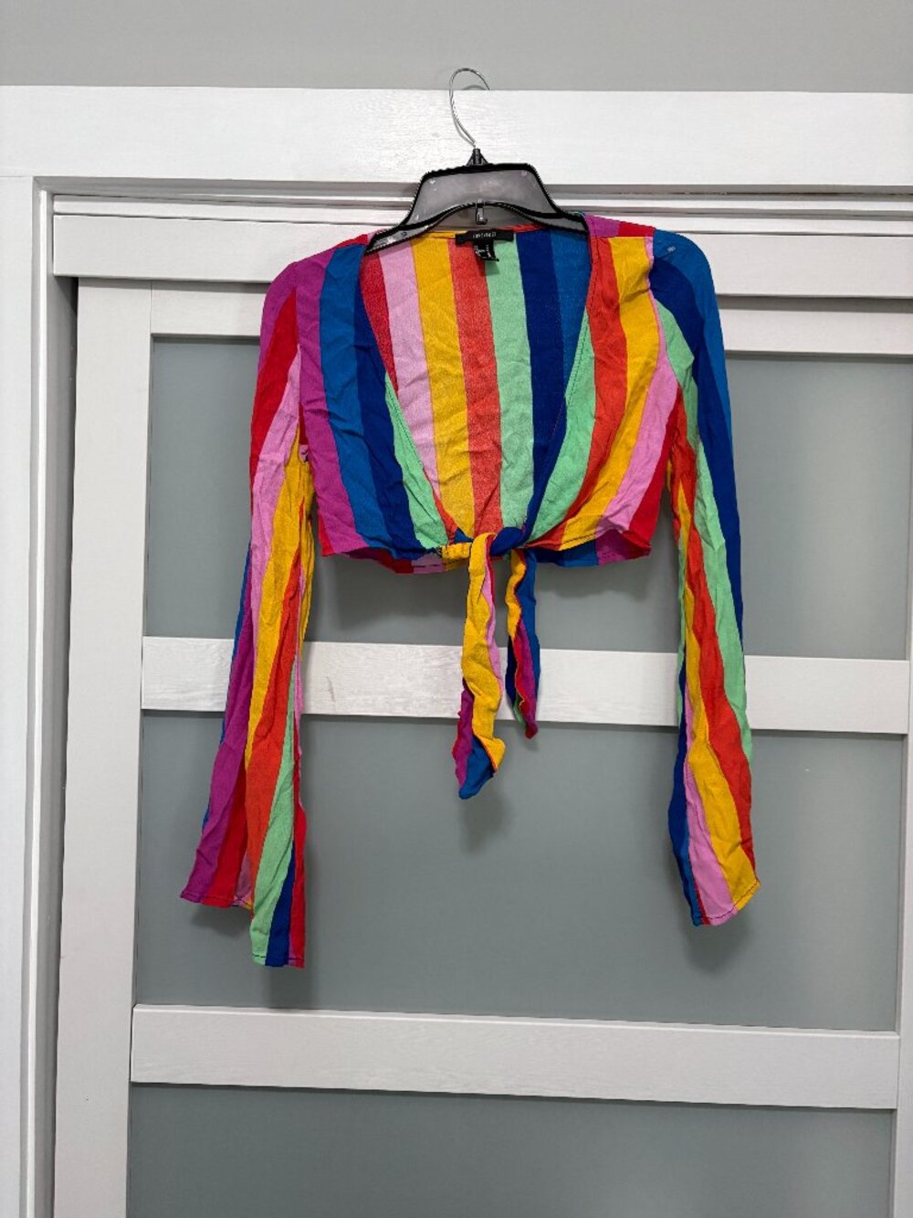 Forever 21 Ladies Bright Multi-Stripe Crop Cardigan Tie Front Shirt l/s sz M